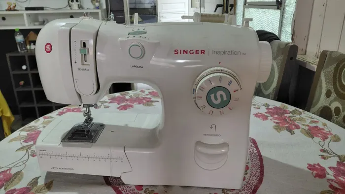 Máquina de costura Singer Inspiration