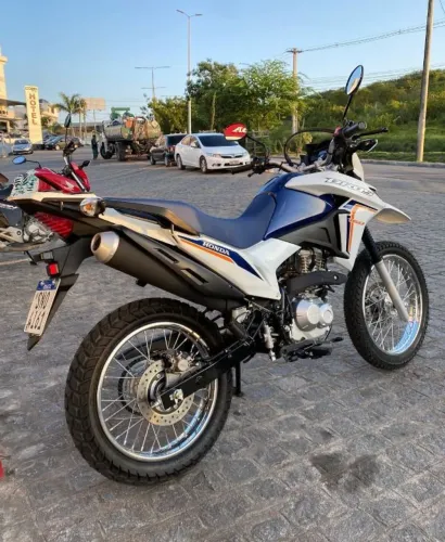 BROS 160 2024 ENTRADA R$ 5.000