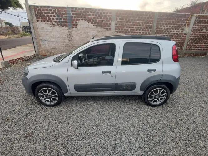 Fiat Uno WAY Celeb. 1.0 EVO Fire Flex 8V 5P 2012