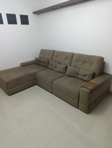 Sofá com Chaise 2,80m - Retrátil - Bom Estado