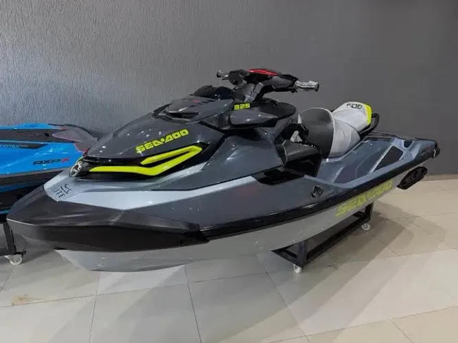 Jet ski Rxt 325