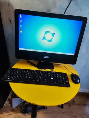 PC All in One CCE 19 Polegadas Completo