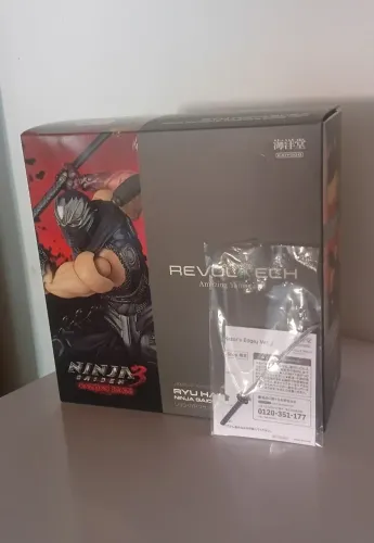 Revoltech Ryu Hayabusa NGD3 Original! Bonus INCLUSO! (Aceito ofertas)