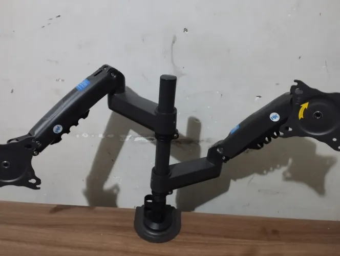 Suporte monitor pistao gas