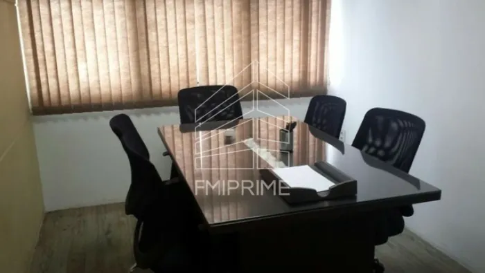 Sala comercial à venda, com 2 banheiros e 1 vaga - Vila Romana - São Paulo/SP