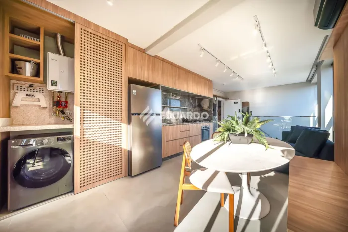 Cobertura Duplex à Venda em Canto Grande Bombinhas SC | 2 Dormitórios, 65 m² |