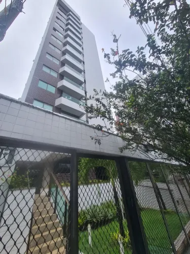 Studio para aluguel ou venda. possui 30 metros quadrados em Madalena - Recife - PE