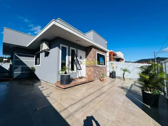 Casa para Locação em Bela Vista, Palhoça | 3 Dormitórios