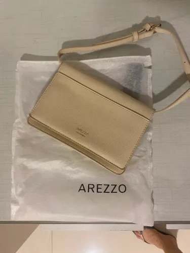 Bolsa Arezzo