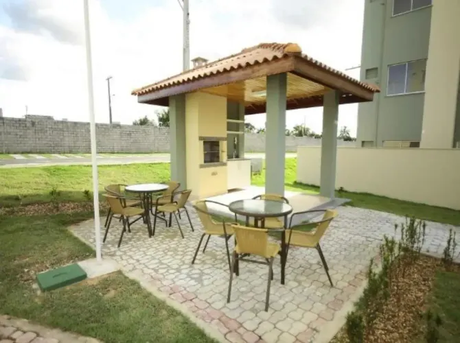 Alugo apartamento semi mobiliado de 52m² no cond. Harmonia - Lago Azul
