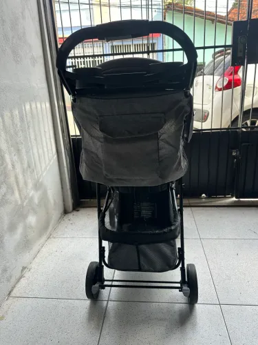 CARRINHO DE BEBÊ