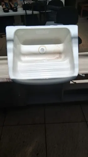Tanque para área de serviço