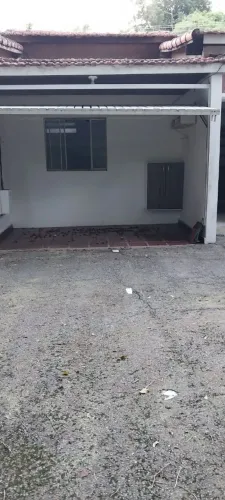 Aluga se casas direto com proprietário 1.400 