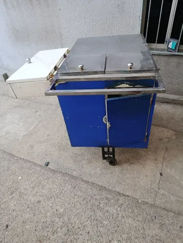 Vendo carinho de cachorro quente ?