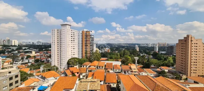Sobrado para venda e locação na Rua Pedro de Sousa Campos Filho, Alto de Pinheir