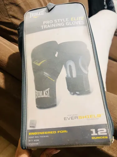 Luvas de Boxe Everlast Pro Style Elite 12oz Usadas - Jardim Canadá / Nova Lima
