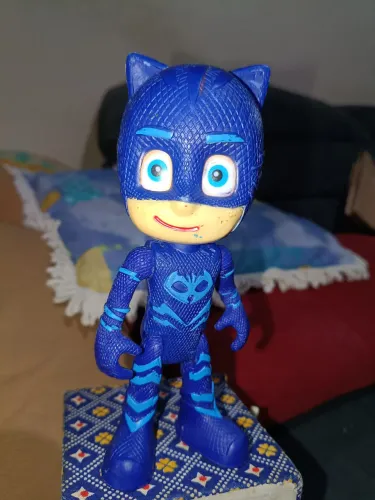 Boneco PJ Masks Menino Gato c/ luz 16cm