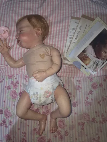 Bebe reborn kit cayle feita pela Fernanda Morena