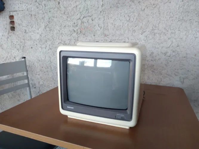 Tv semp 1022 av relíquia