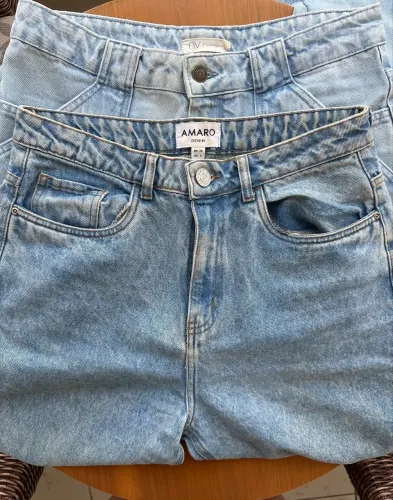2 calças jeans byNV e Amaro tamanho 38