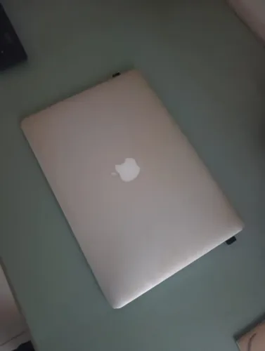 MacBook Air 13 i5 8gb Ótimo Notebook