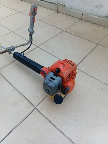 Roçadeira Husqvarna
