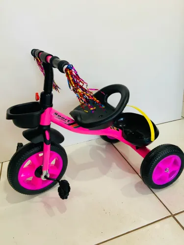 VENDE-SE TRICICLO INFANTIL 