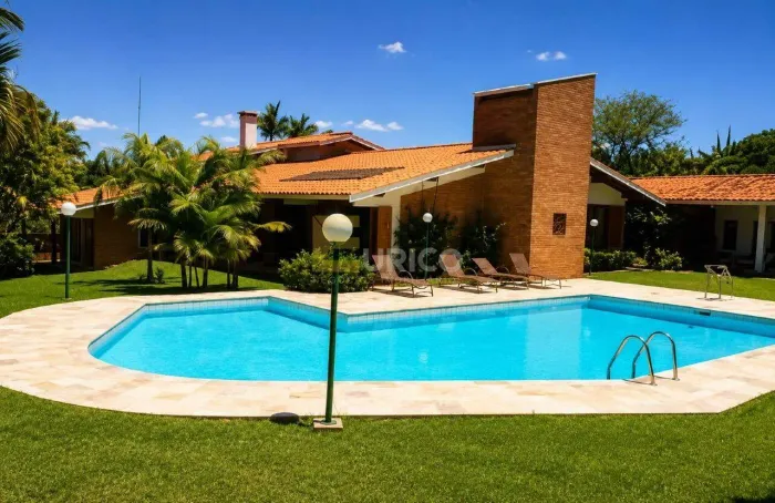 Casa em condomínio para aluguel no Condomínio Village Sans Souci em Valinhos/SP