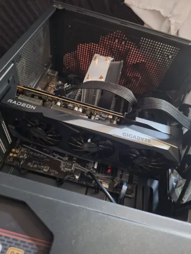 Rx 7600 perfeita