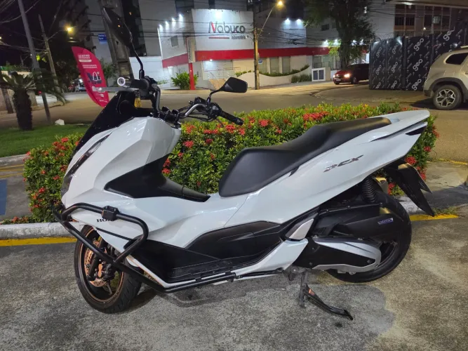 pcx 160 ano 2023 ainda na garantia de fábrica