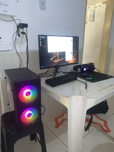 PC Gamer Completo: Ryzen 5 5600GT + Monitor 100Hz + Periféricos Pichau!