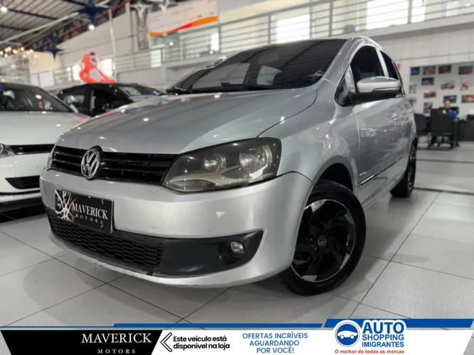 Volkswagen Fox 1.6 MI I Motion Total Flex 8V 5P 2013