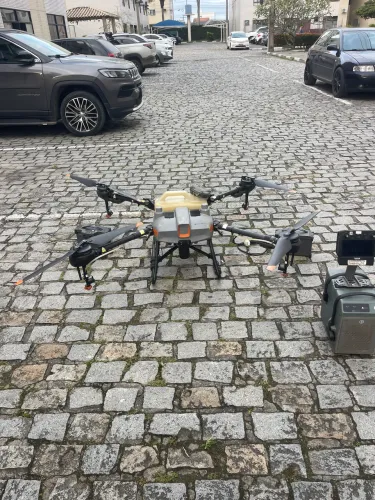 Drone Agrícola DJI T10