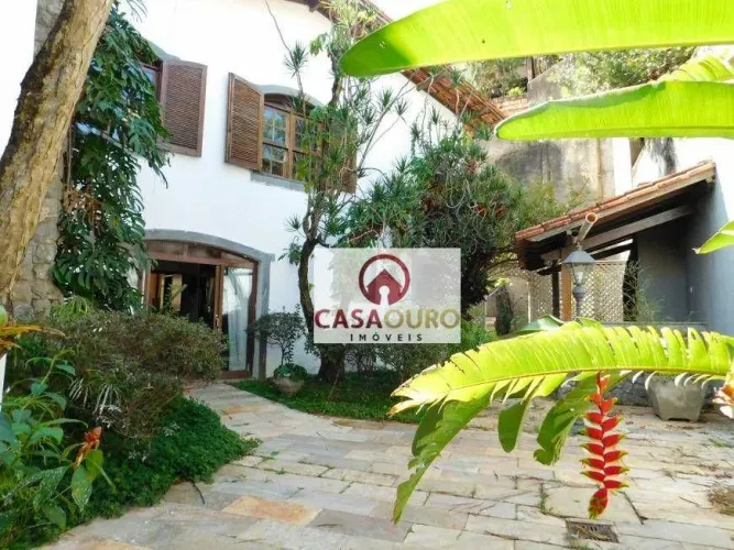 Casa com 6 quartos à venda, 450 m² - Mangabeiras - Belo Horizonte/MG