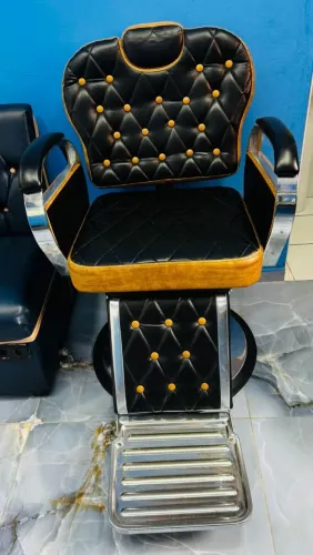 Móveis pra barbearia semi novos