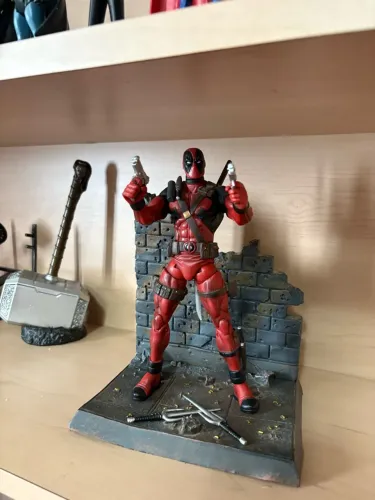 Deadpool Marvel Select Diamond action figure/ boneco