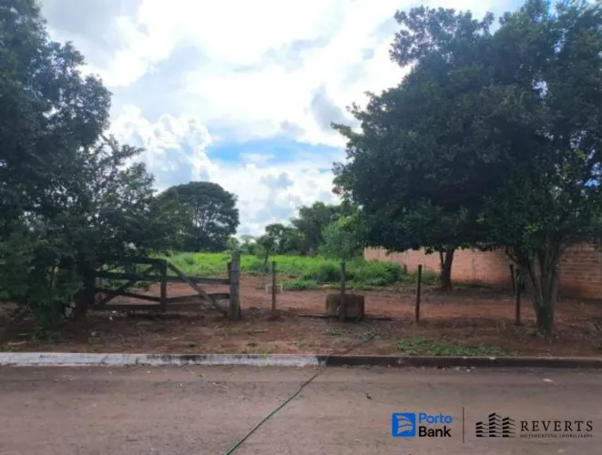 Terreno à Venda na Avenida Goiás Setor Três Poderes, Itaguari/GO