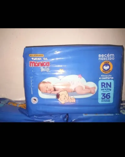 Kits de fraldas Huggies e Mônica 