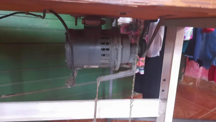 Vende essa máquina Galoneira 350