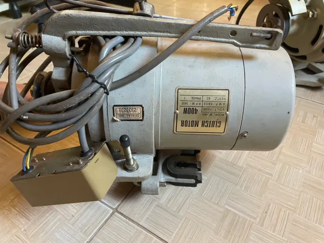 Motores de máquina de costura
