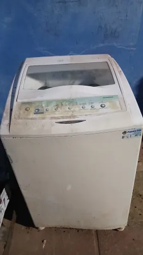 Máquina de lavar por 200,00 reais