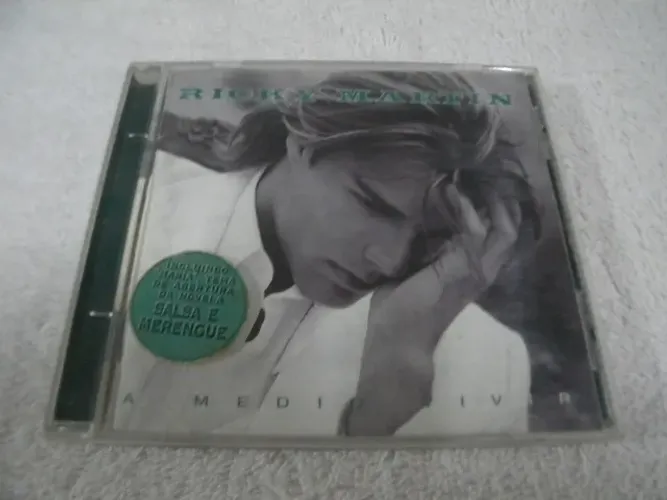 Cd Rick Martin A Medio Vivir (Original).