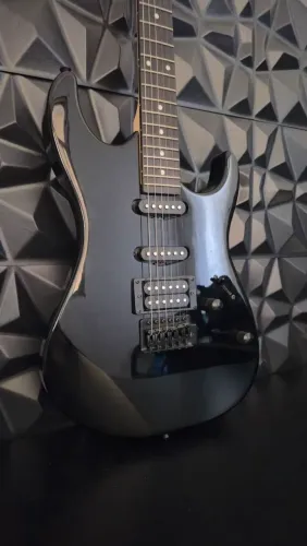 Guitarra Tagima