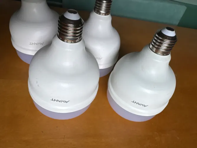 Kit 4 Lâmpadas LED Avant 50W Luz Branca 6500K Bivolt Base E27