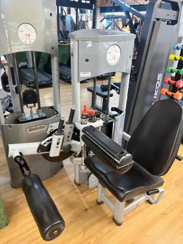 Cadeira Flexora Righetto Pro R - Profissional para Academia
