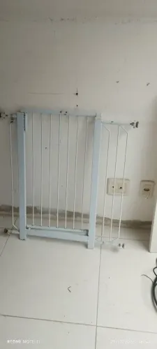 Portão de segurança para pets e crianças 