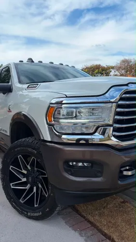 Ram 3500 Limited Longhorn 6.7 TB CD Diesel 2022