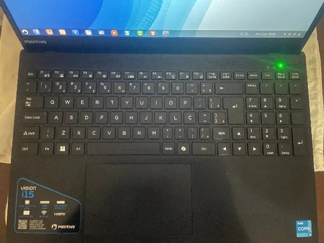 Notebook Positivo Vision i15 - Pouquíssimo uso
