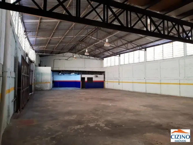 Galpão para aluguel, 10 vagas, Jardim Santo Elias - São Paulo/SP