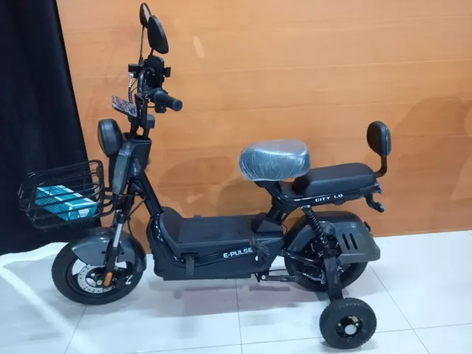 Triciclo elétrico 1000w ! Novo ! Garantia de 01 ano !